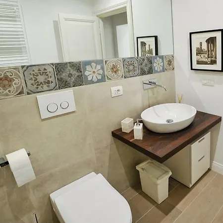 Angelica Apartment